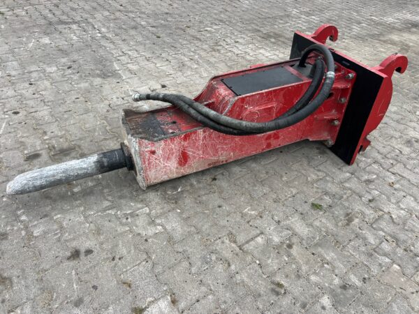 Młot do wyburzeń waga 950 kg 27000 zł - obrazek 2