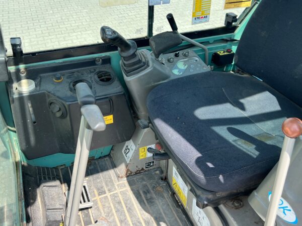 mini koparka Yanmar SW20 2012 r cena 77000 zł - obrazek 5