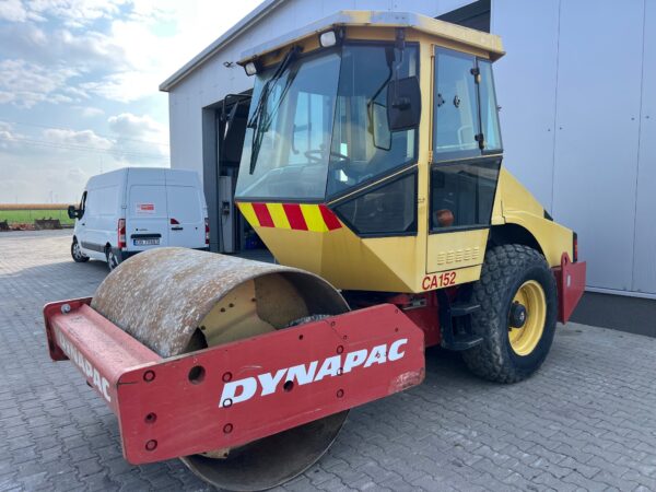 walec do prac ziemnych Dynapac CA152D rok 2001 cena 112000 zł - obrazek 2